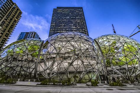 amazon headquarters location seattle.